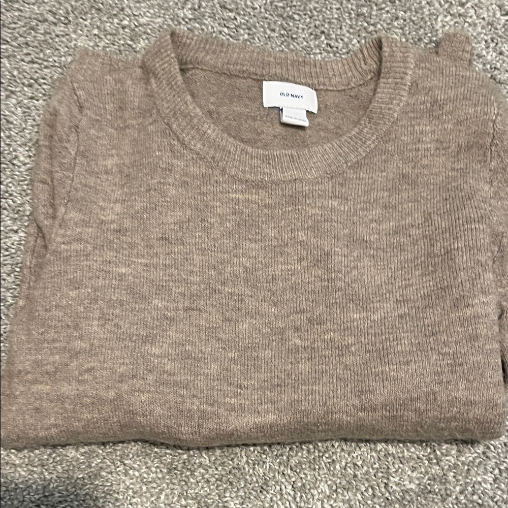 Old Navy Men's Beige Crewneck Sweater